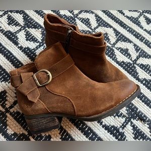 NWOB Born Morocco Suede Nubuck Buckle Booties Comfort Walking